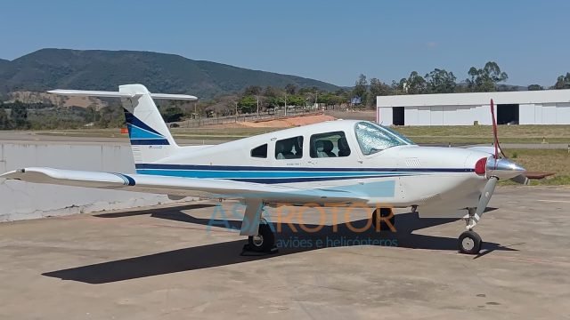 EMBRAER EMB711-ST CORISCO TURBO II 1985