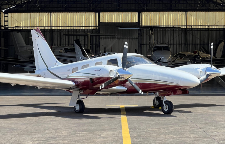 PIPER SENECA V 2005