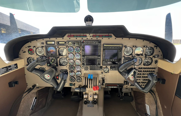 PIPER SENECA V 2005