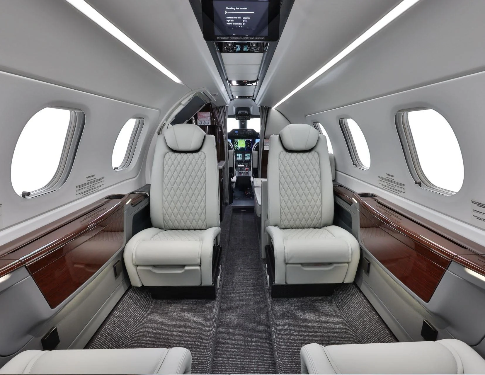 PHENOM 300E 2025