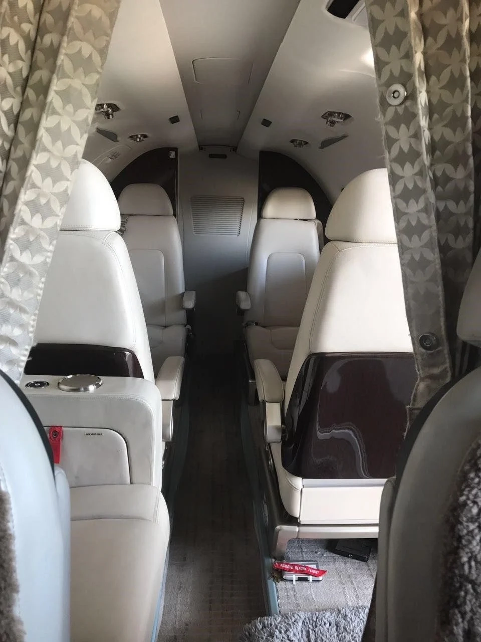 EMBRAER PHENOM 100E 2014