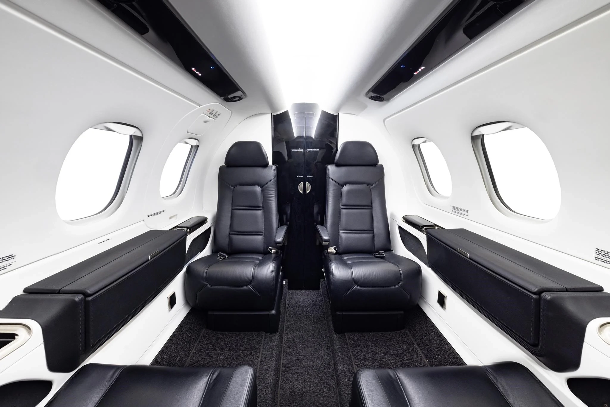 EMBRAER PHENOM 100EX 2024