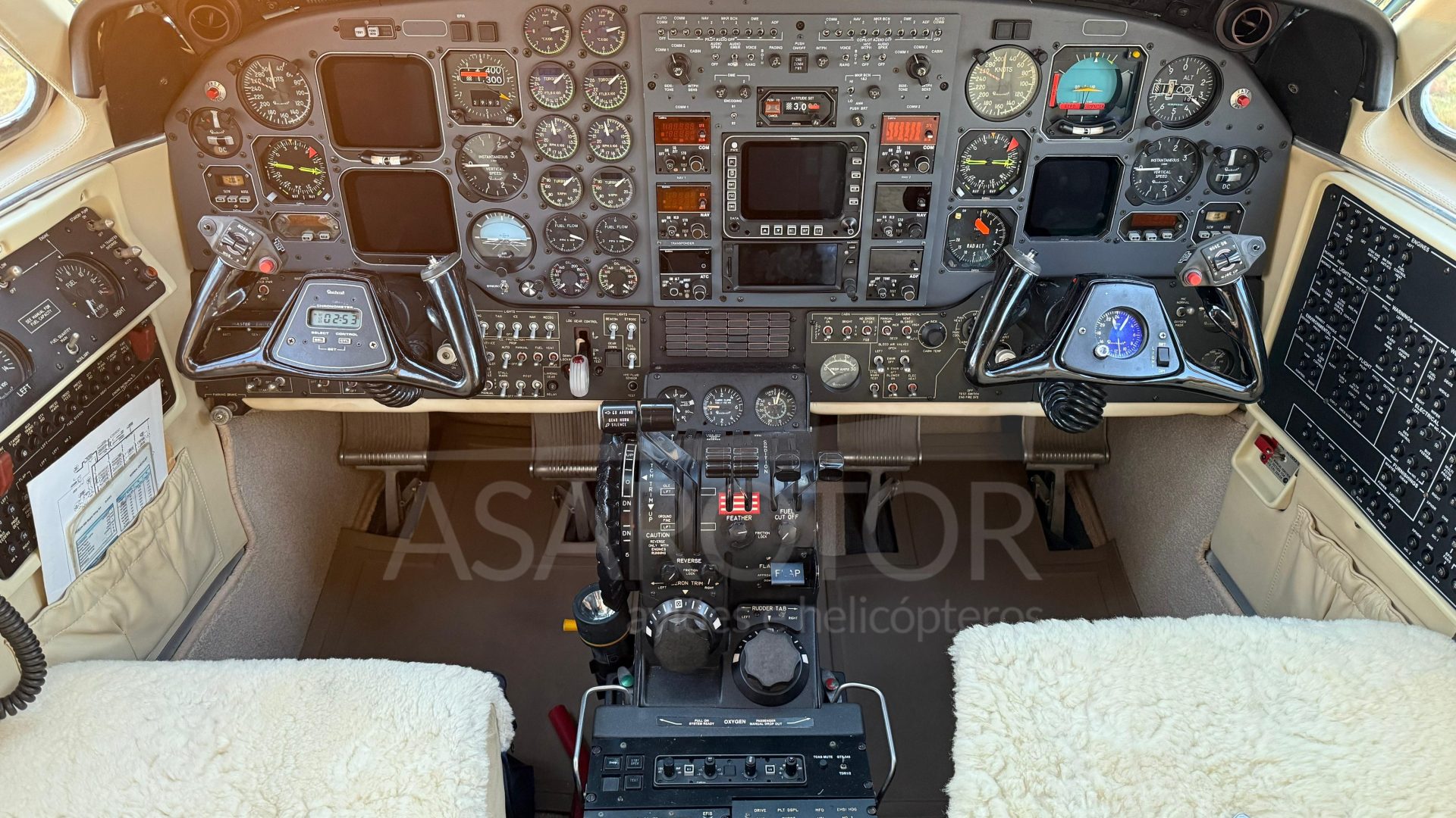 HAWKER BEECHCRAFT SUPER KING AIR B200 1997