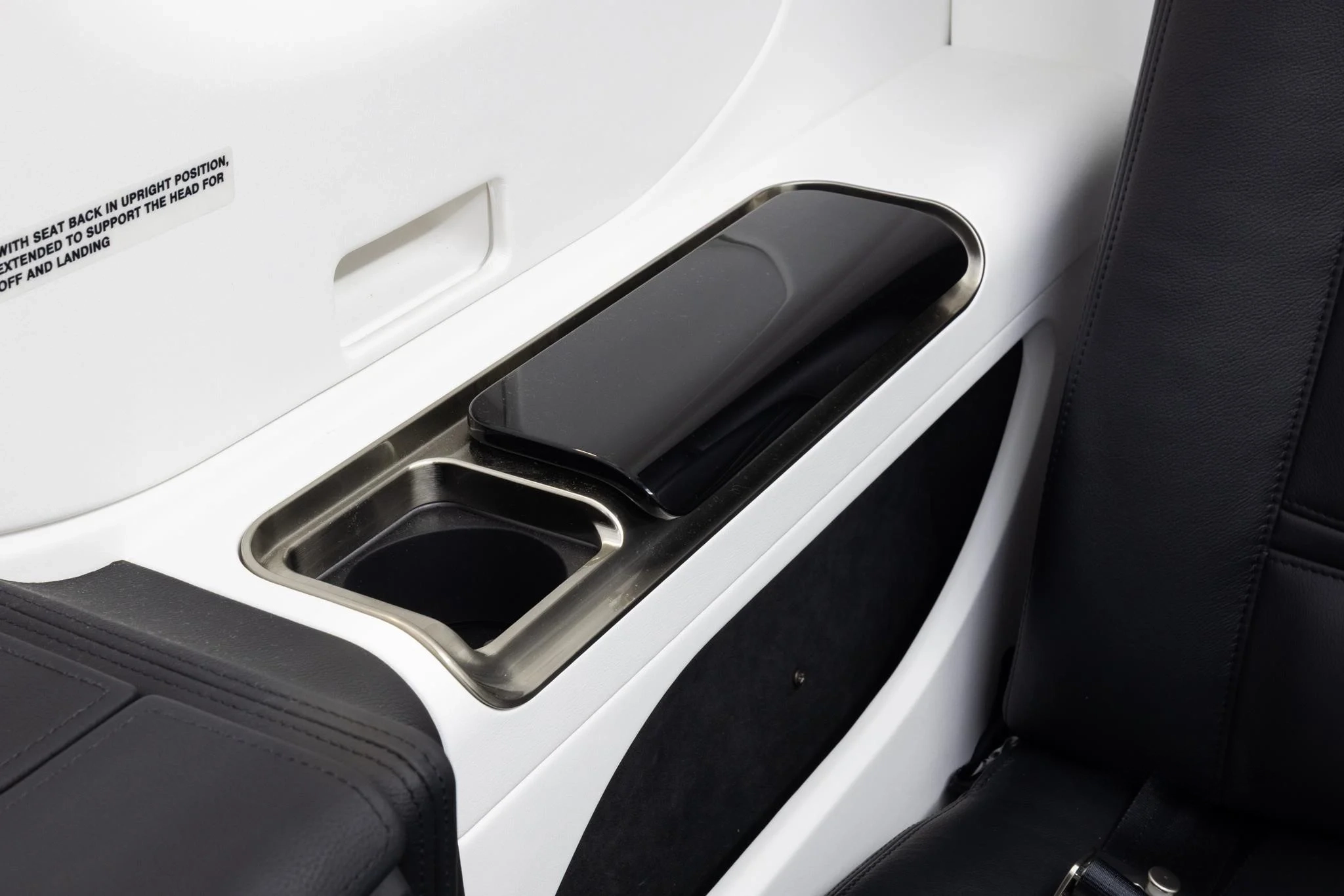 EMBRAER PHENOM 100EX 2024