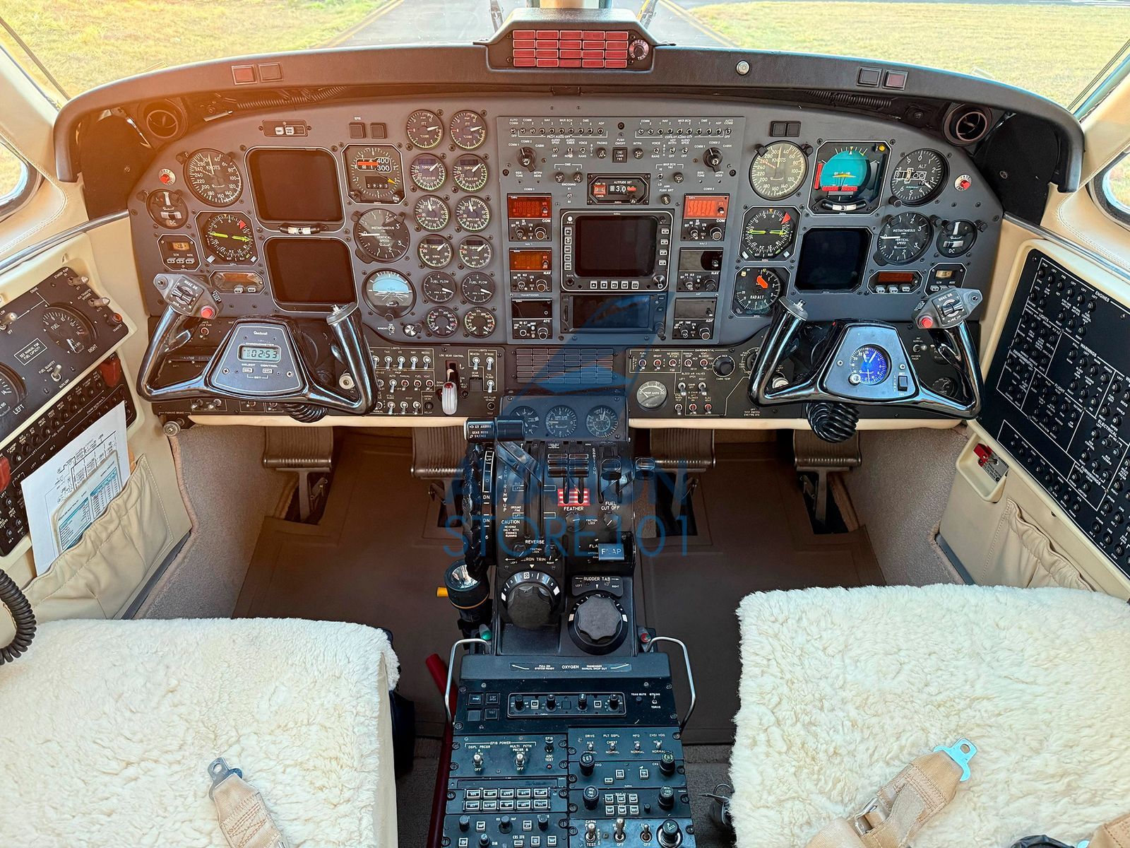 BEECHCRAFT KING AIR B200 1997