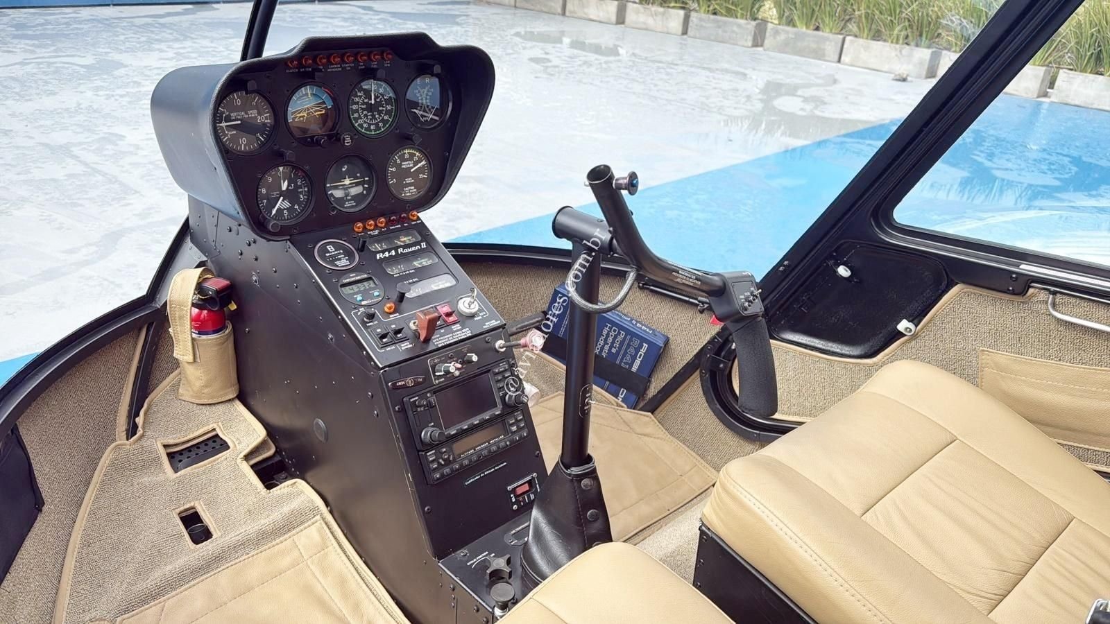 ROBINSON R44 RAVEN II 2011