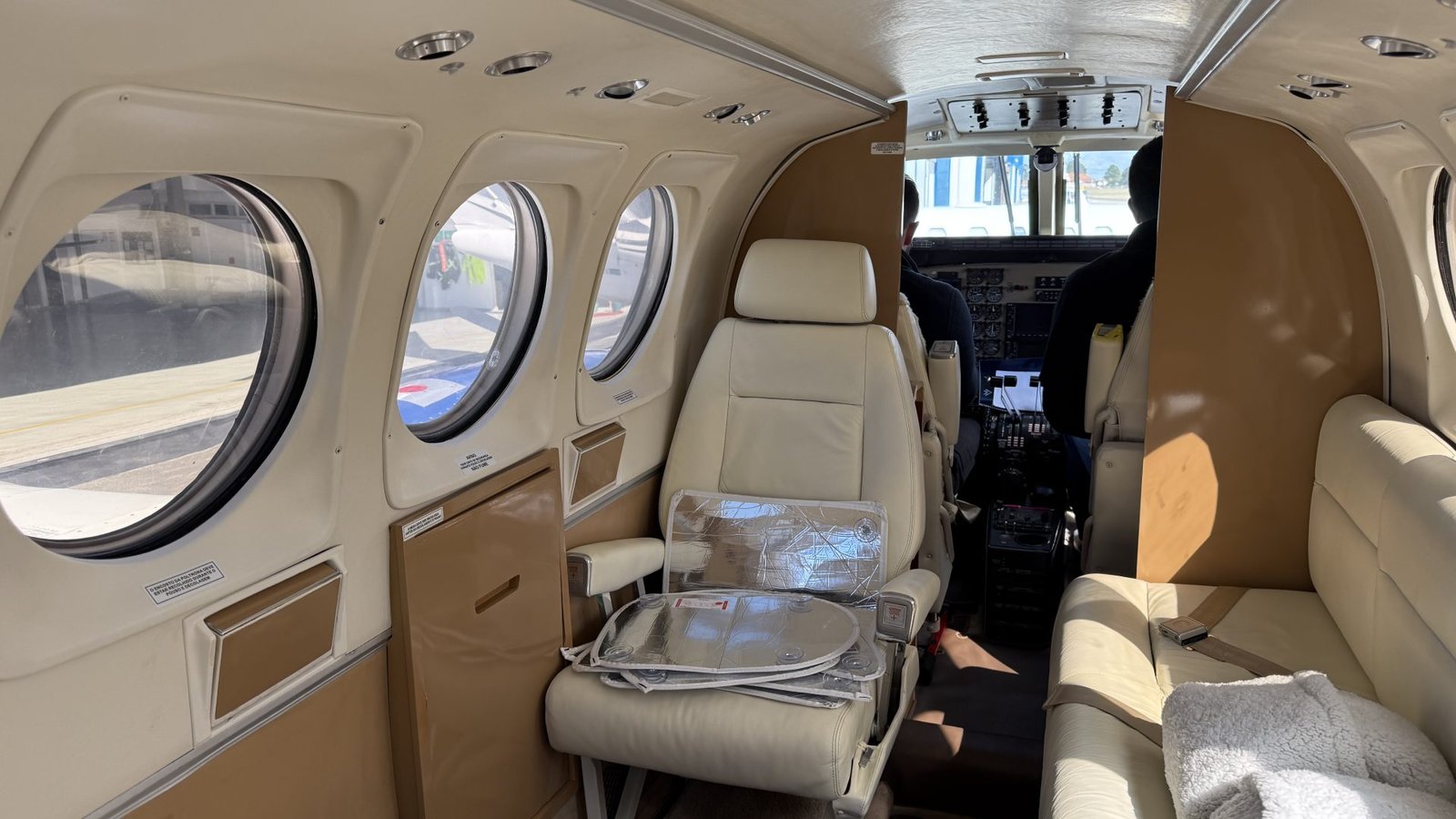 KING AIR C90 1978