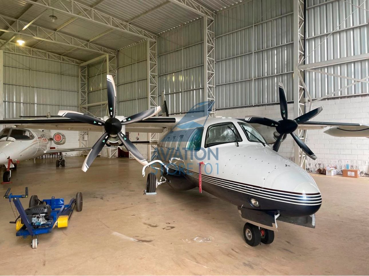 MITSUBISHI MU-2B-60 1983