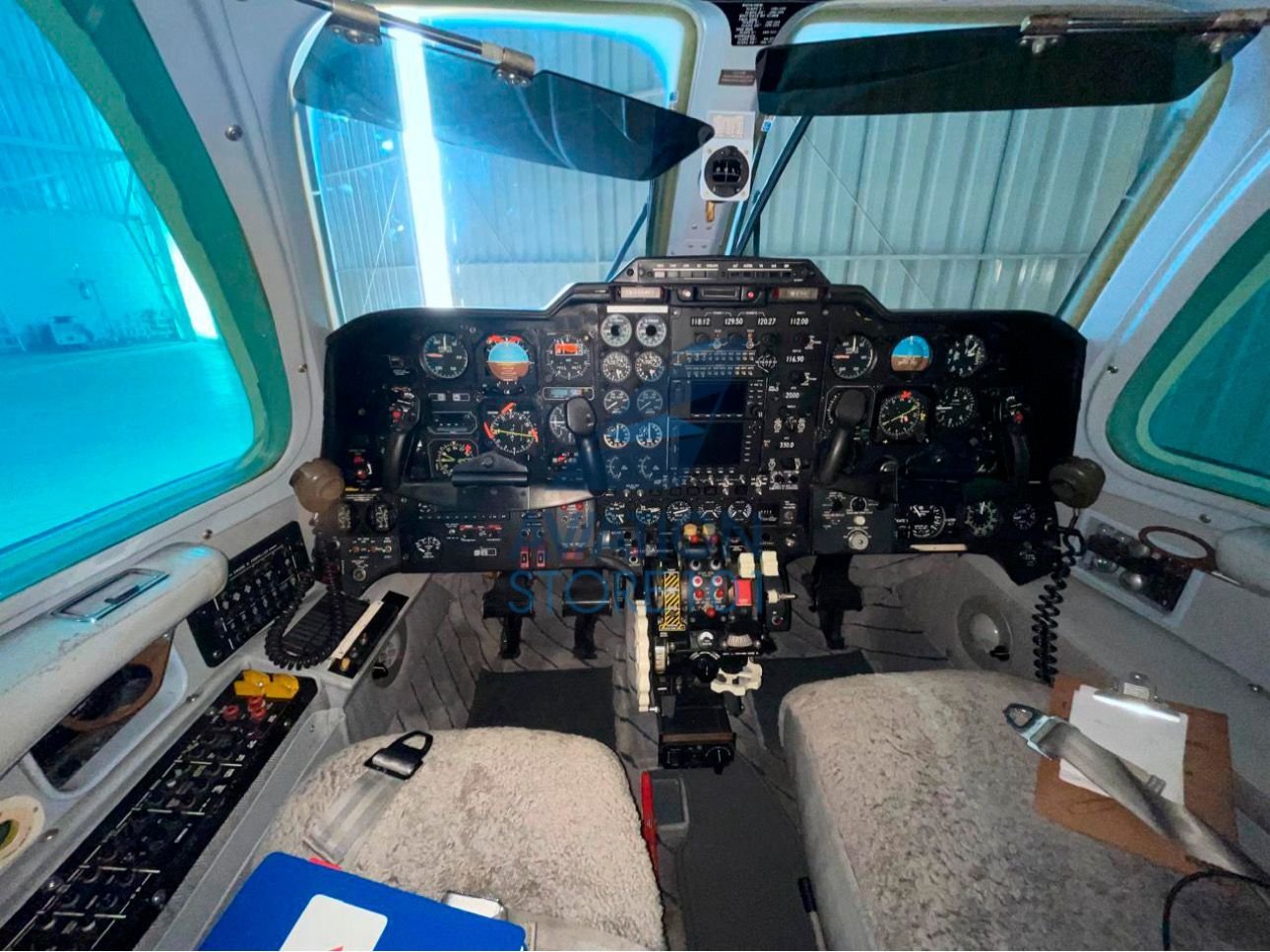 MITSUBISHI MU-2B-60 1983