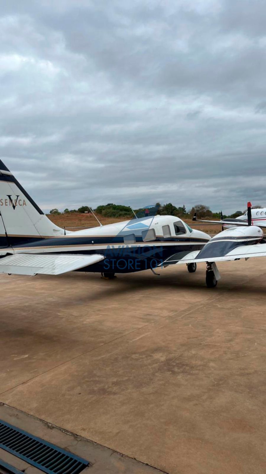 PIPER SENECA V PA-34-220T 1998
