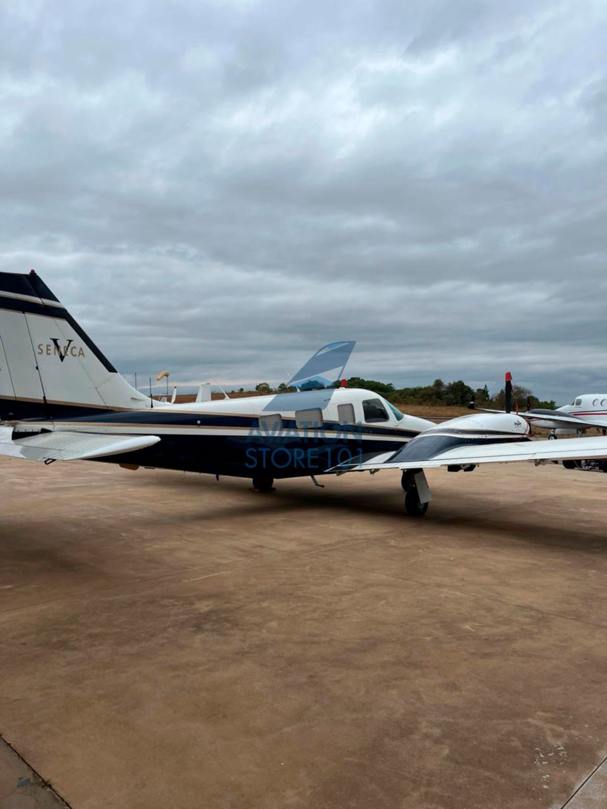 PIPER SENECA V PA-34-220T 1998