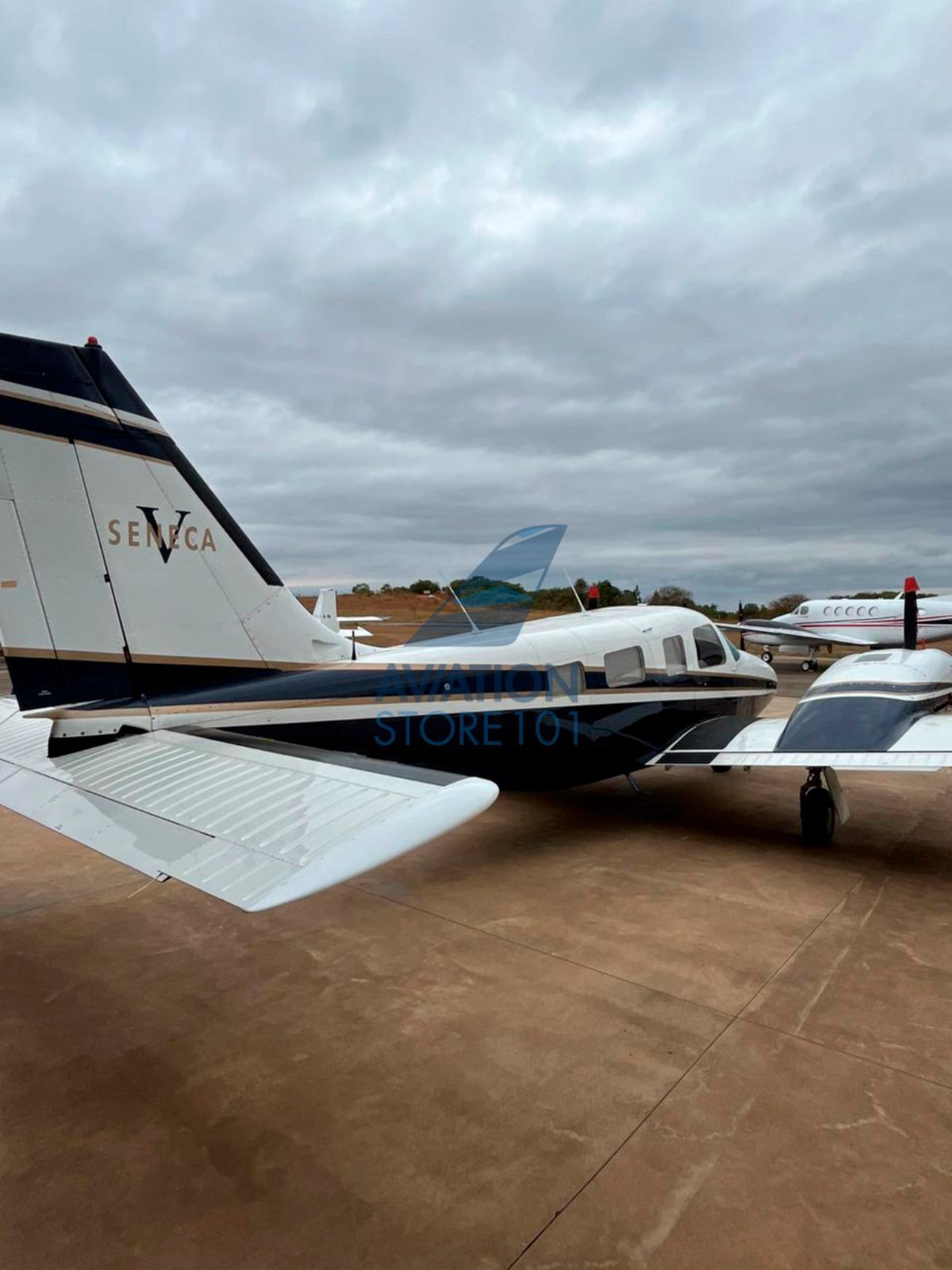 PIPER SENECA V PA-34-220T 1998