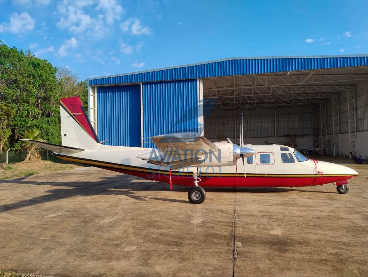 TWIN COMMANDER 690B 1977