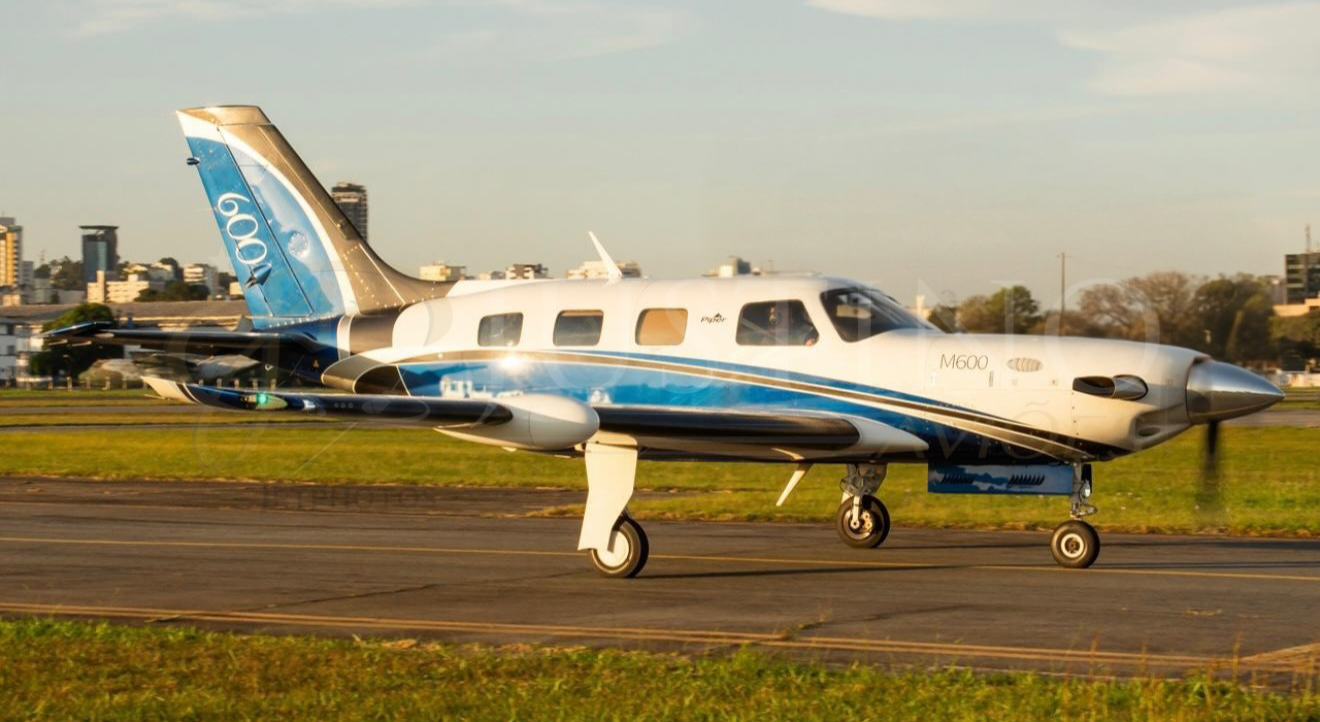 PIPER M600 2016