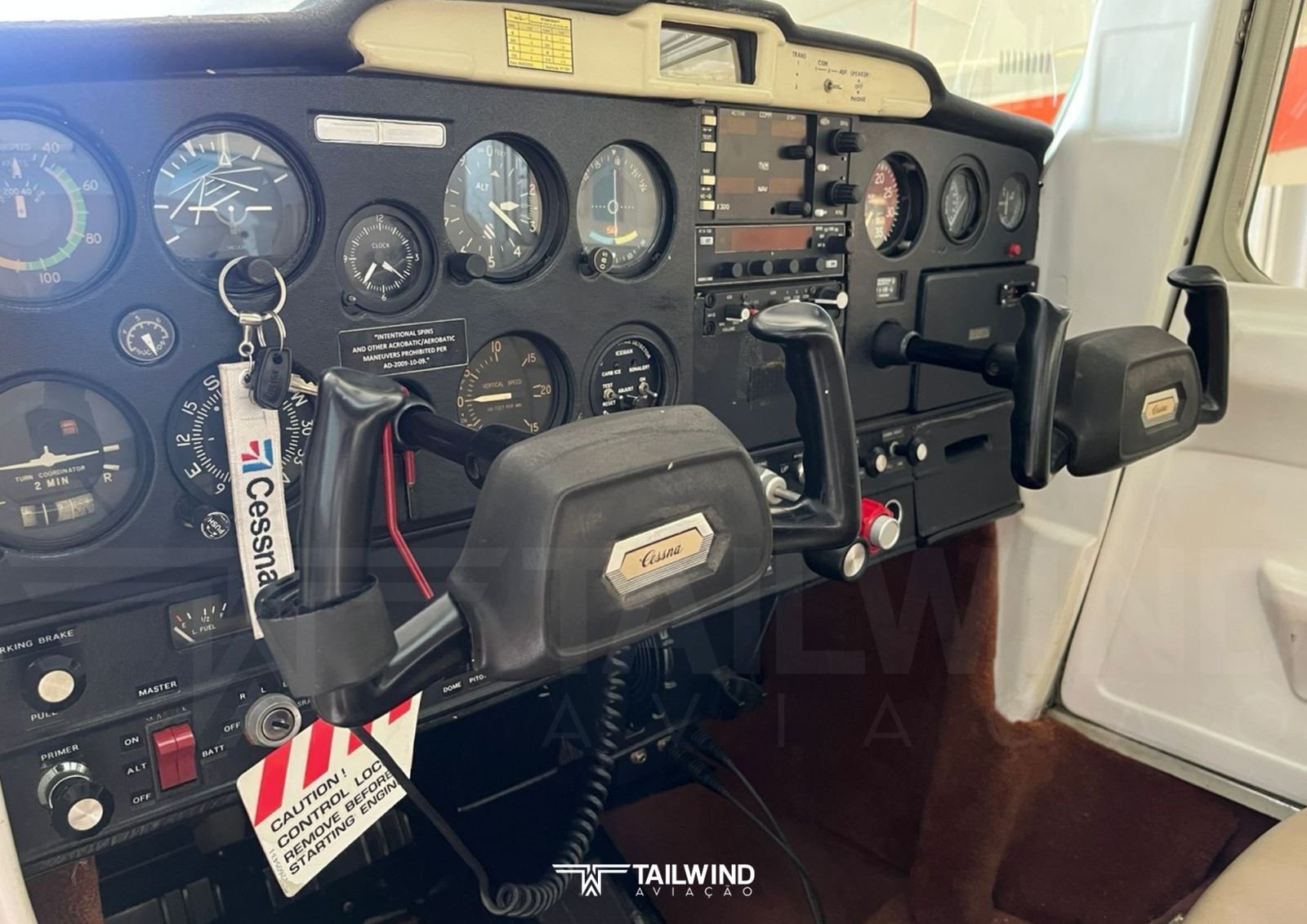 CESSNA 150M 1975