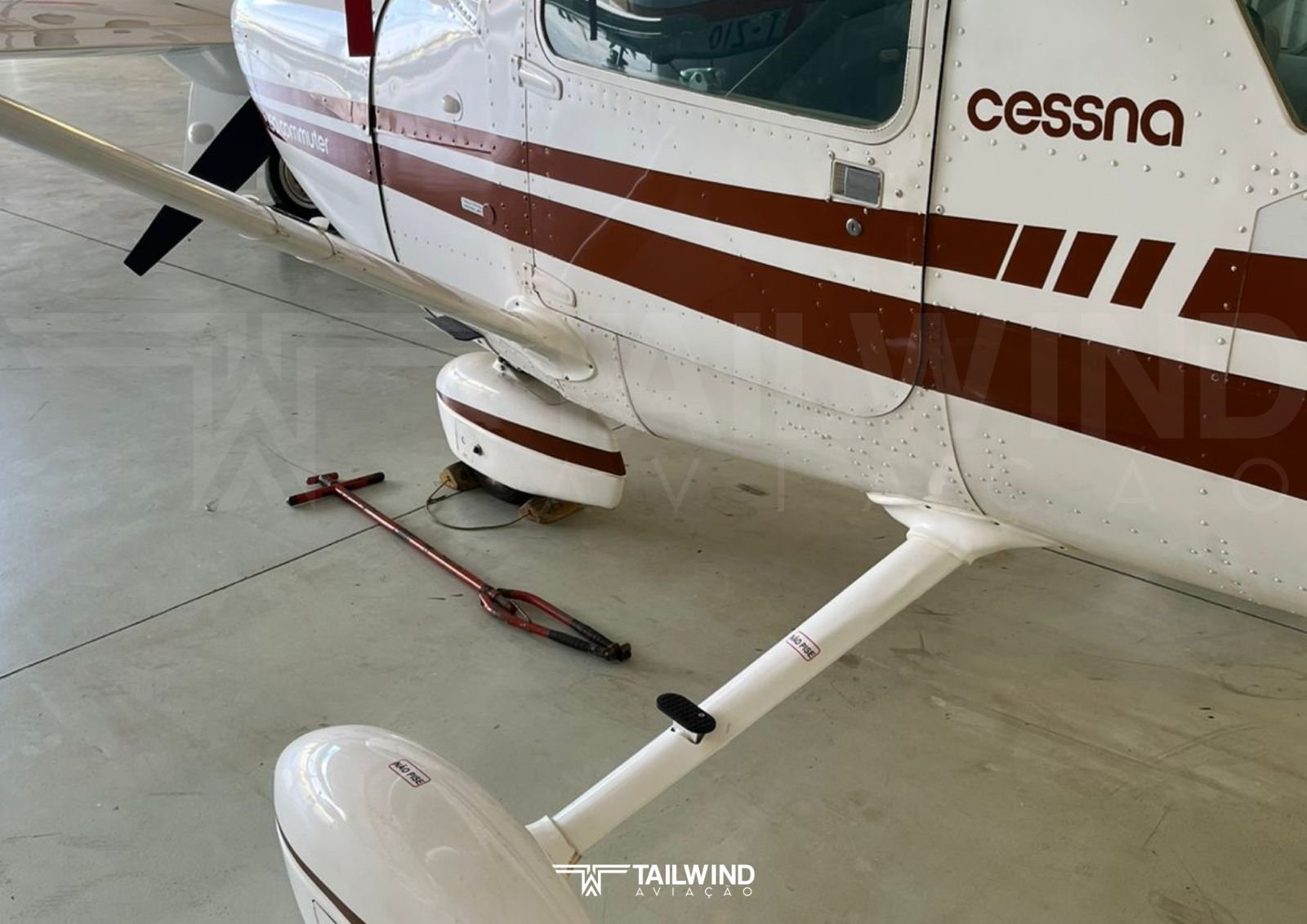 CESSNA 150M 1975