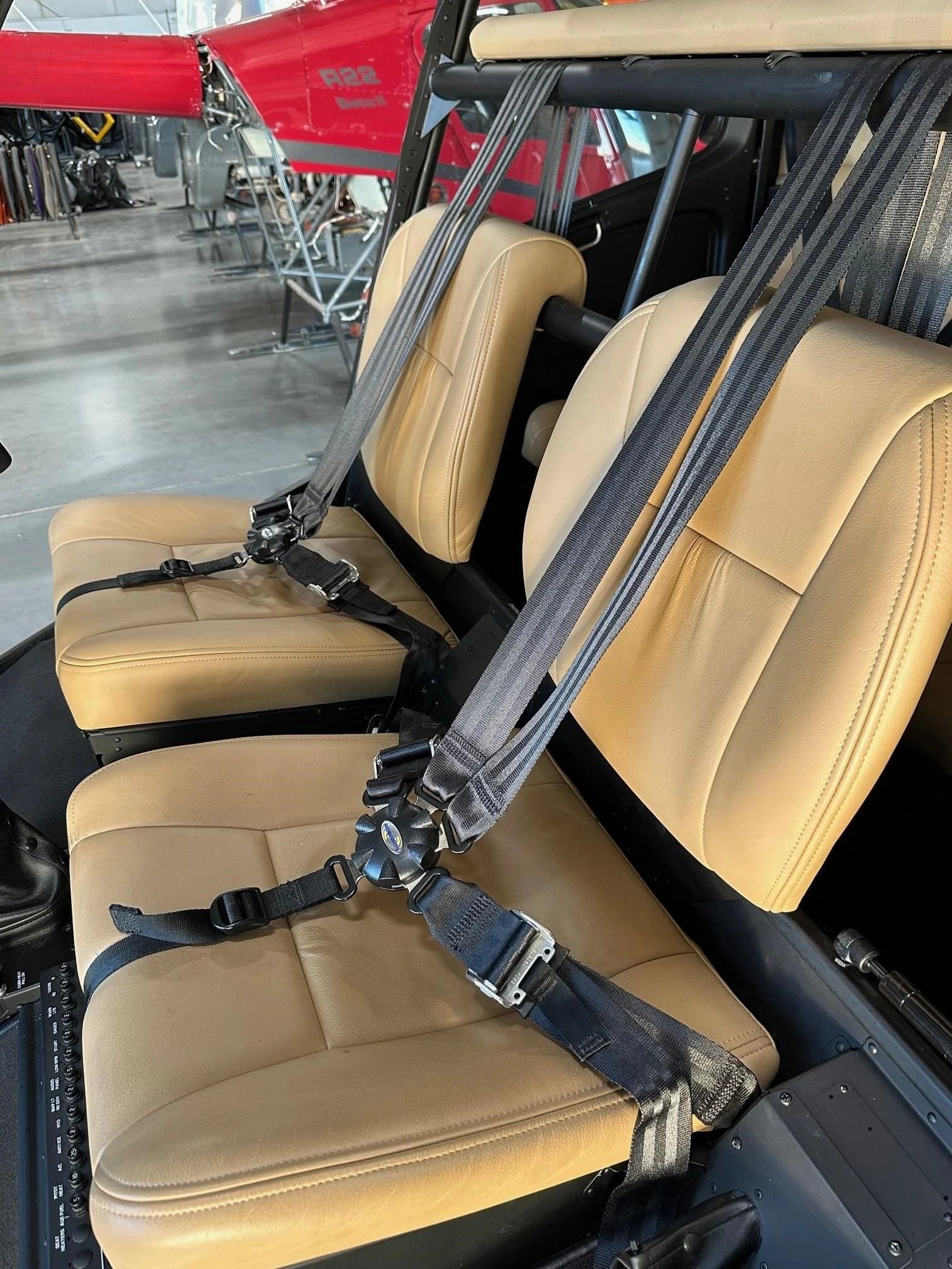 ROBINSON R66 2021