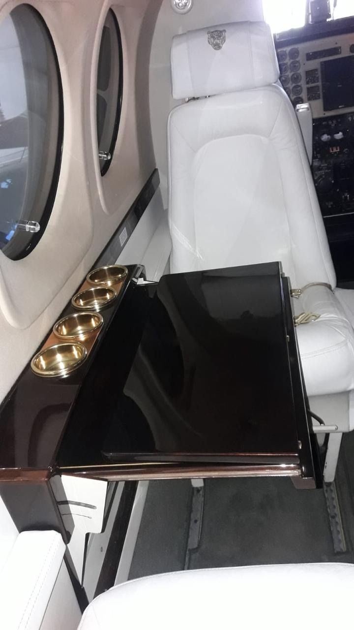 KING AIR C90B JAGUAR EDITION 1998