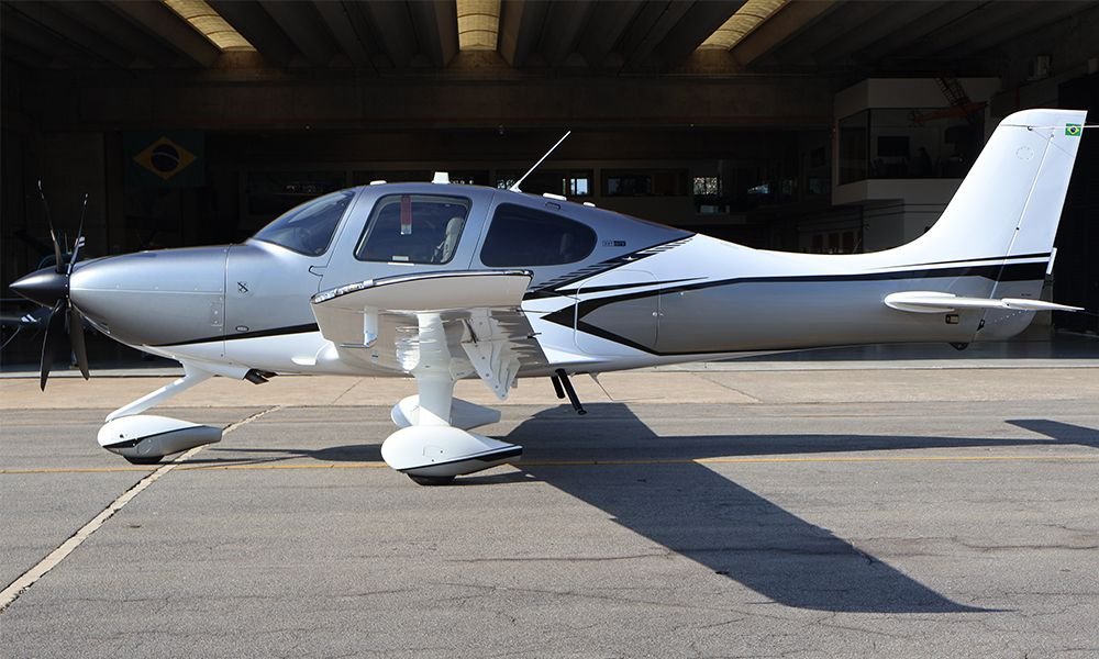 CIRRUS SR22T G7 GTS 2025