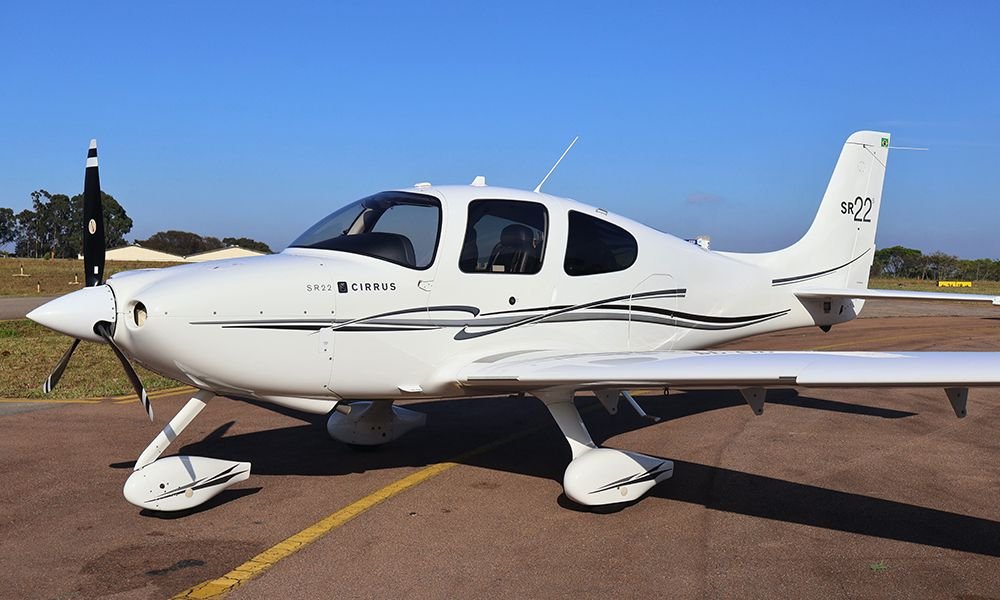 CIRRUS SR22 2010