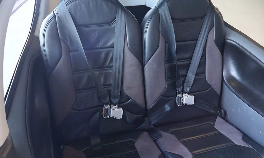 CIRRUS SR22 2010
