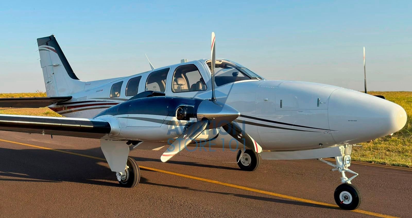 BEECHCRAFT BARON G58 2017