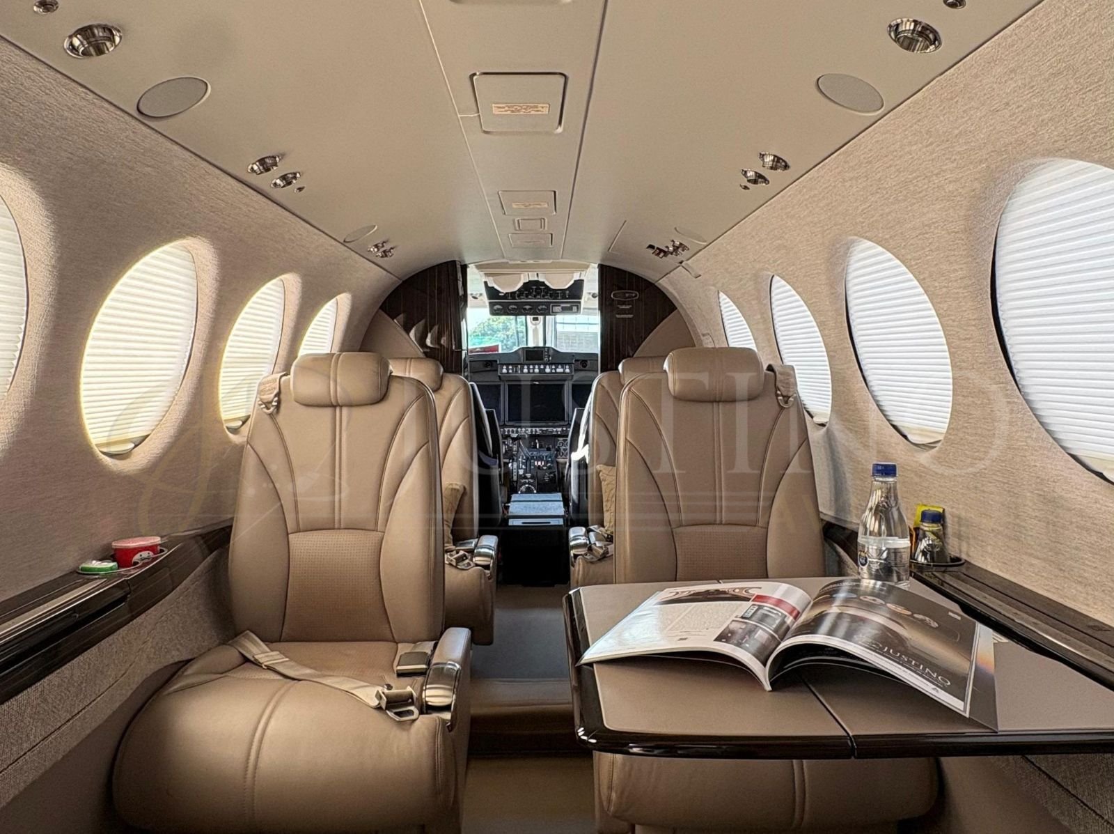BEECHCRAFT KING AIR 260 2022