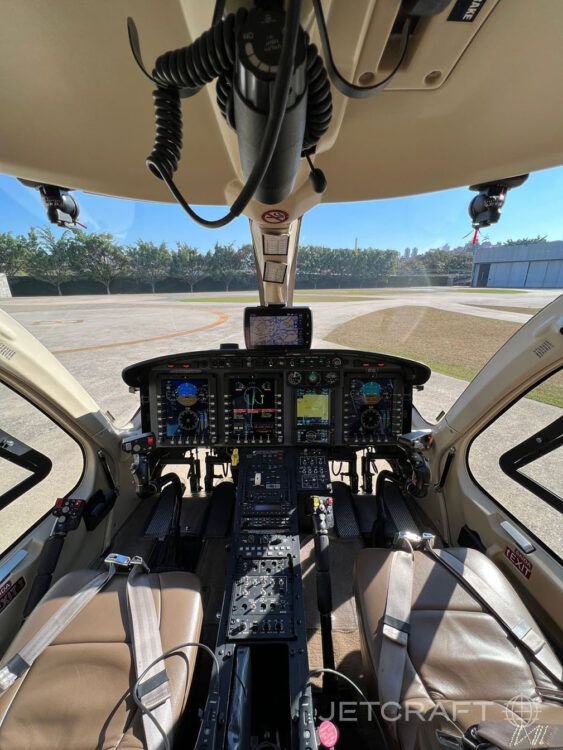 BELL 429 2015