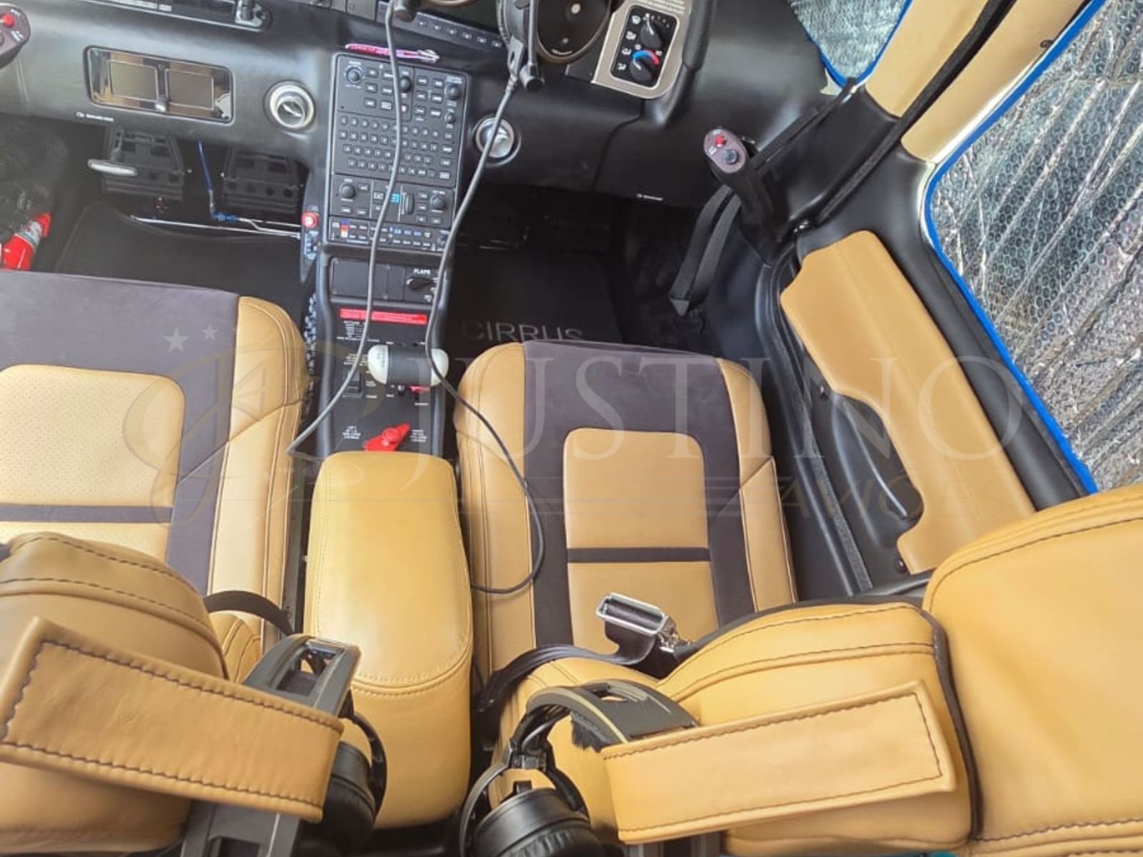 CIRRUS SR22 G6 GTS CARBON 2022