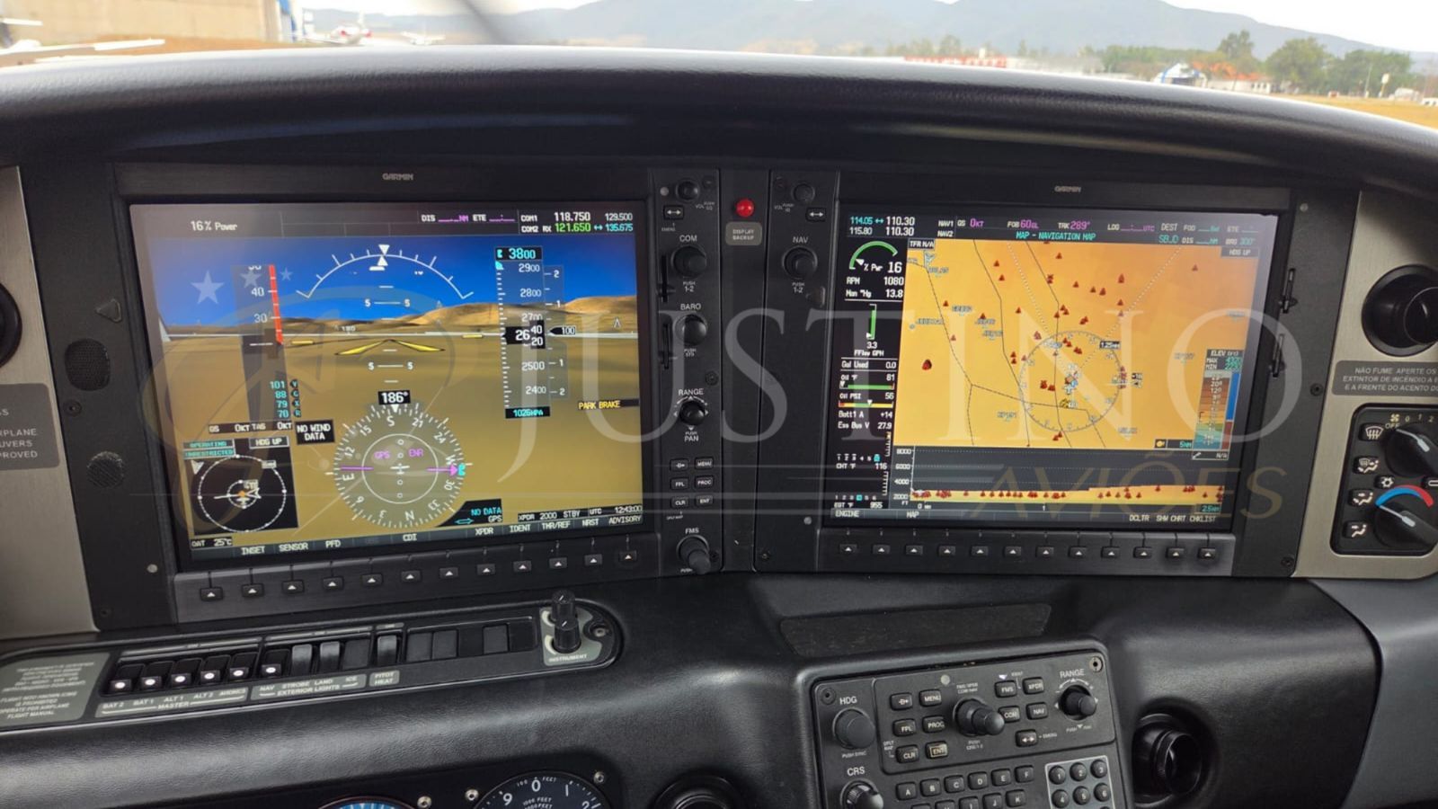 CIRRUS SR22 G3 GTS 2011