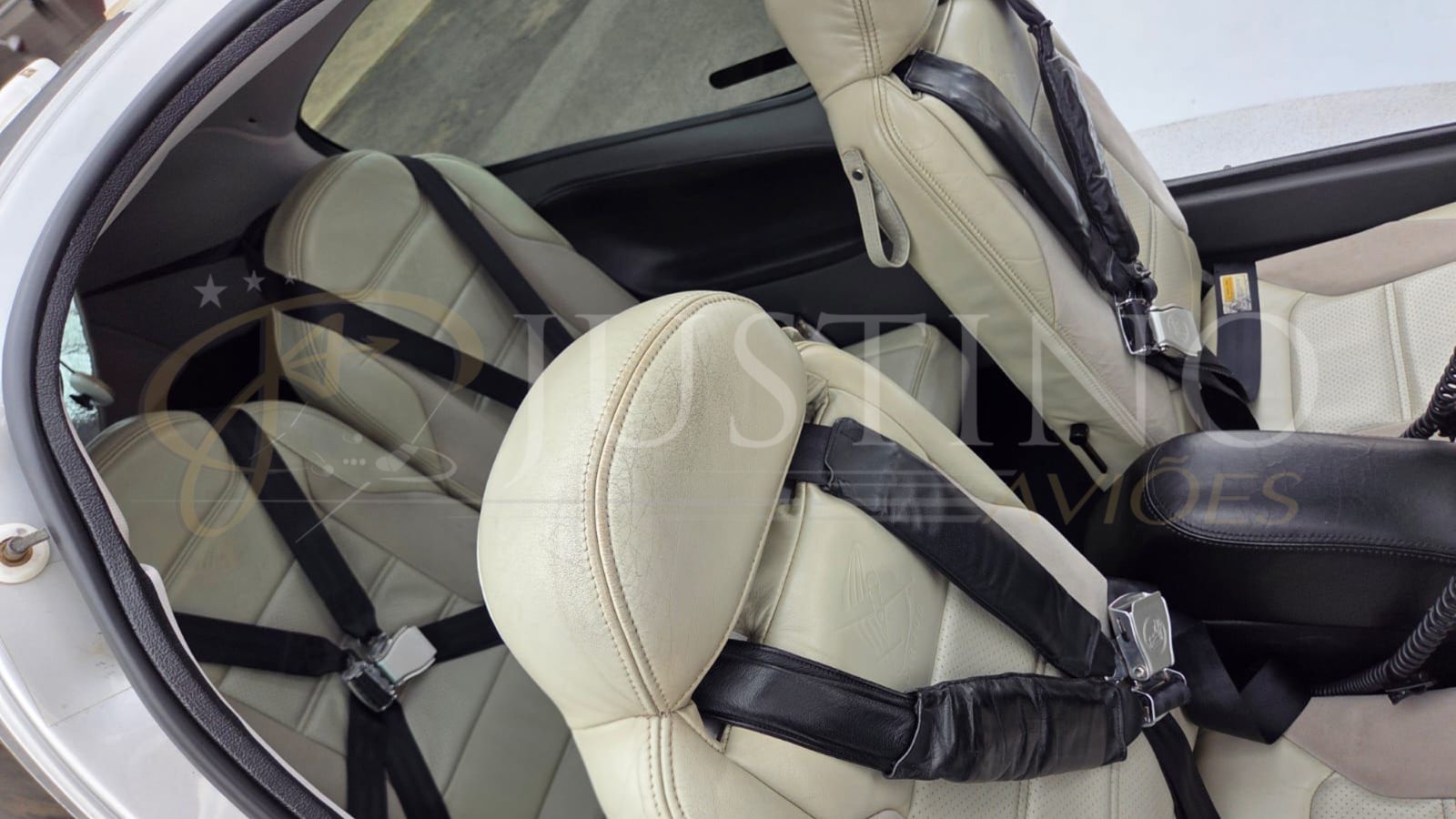 CIRRUS SR22 G3 GTS 2011