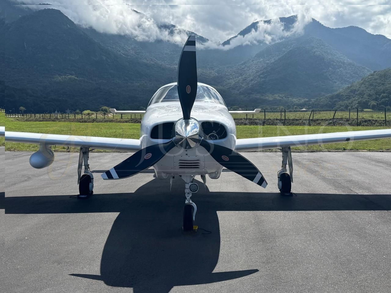 PIPER MALIBU MATRIX 2011