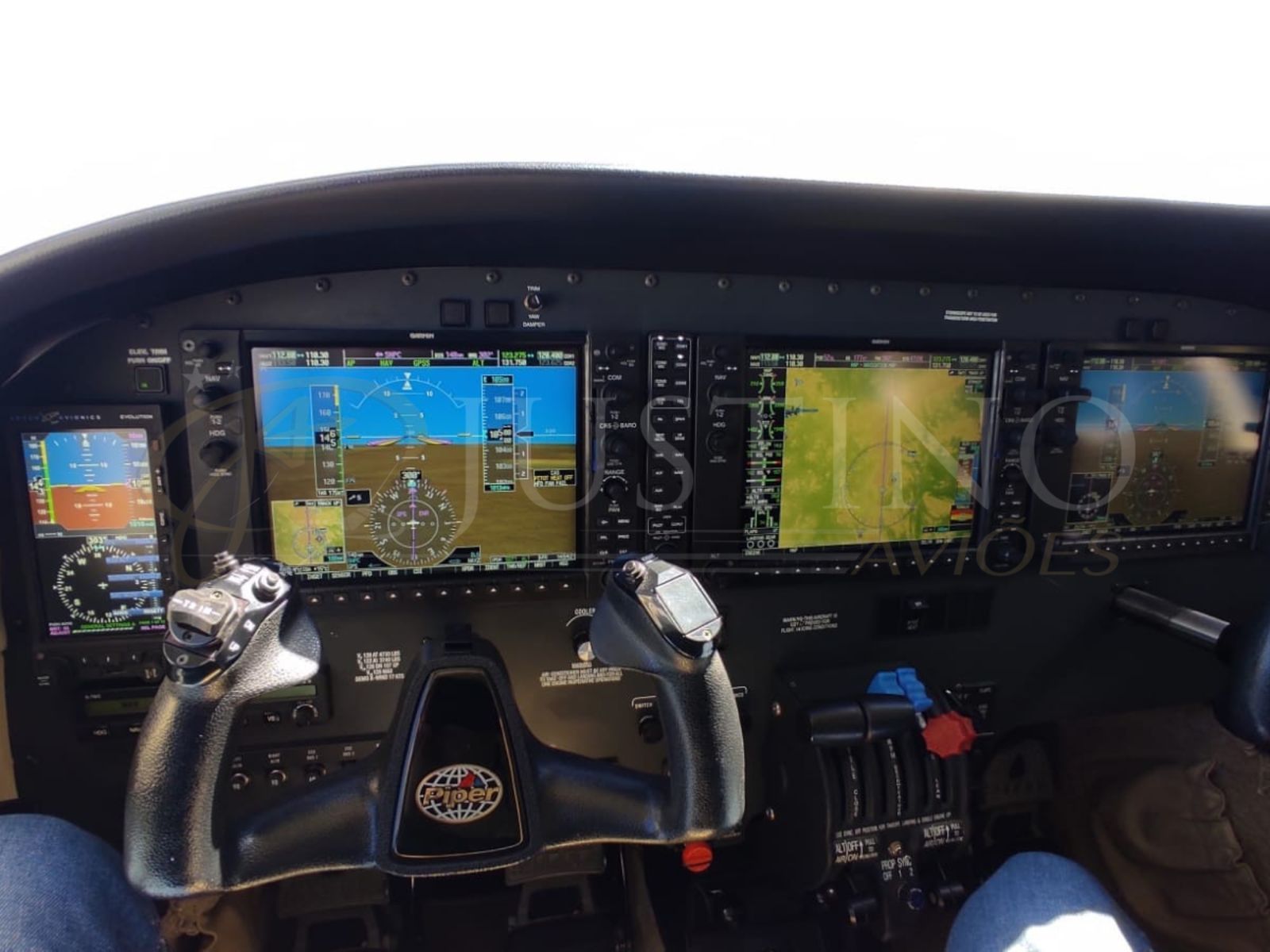 PIPER SENECA V 2014
