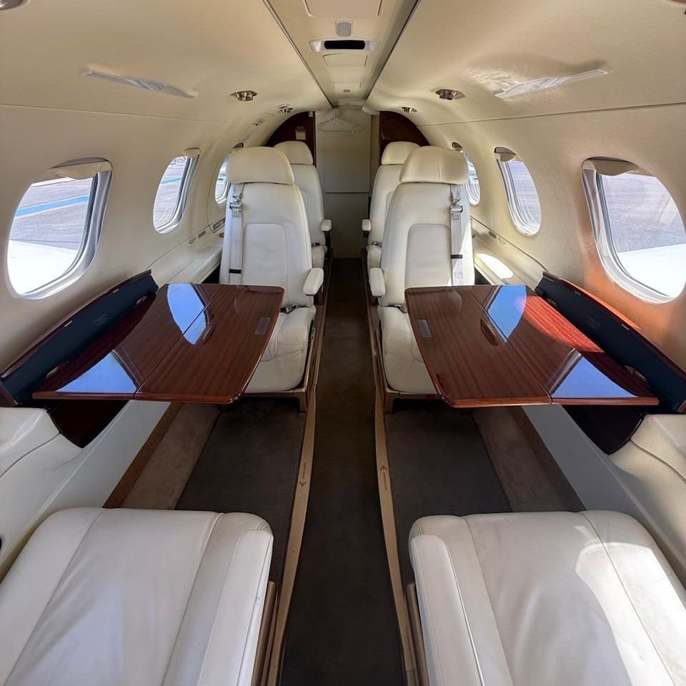 EMBRAER 300 EMB-505 2011