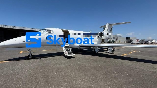 EMBRAER 300 EMB-505 2011