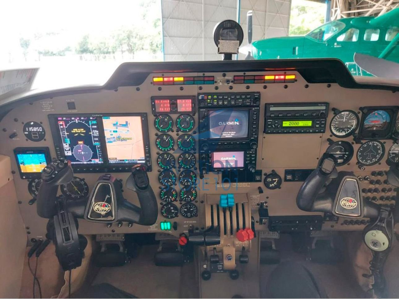 PIPER SENECA V PA-34-220T 2001