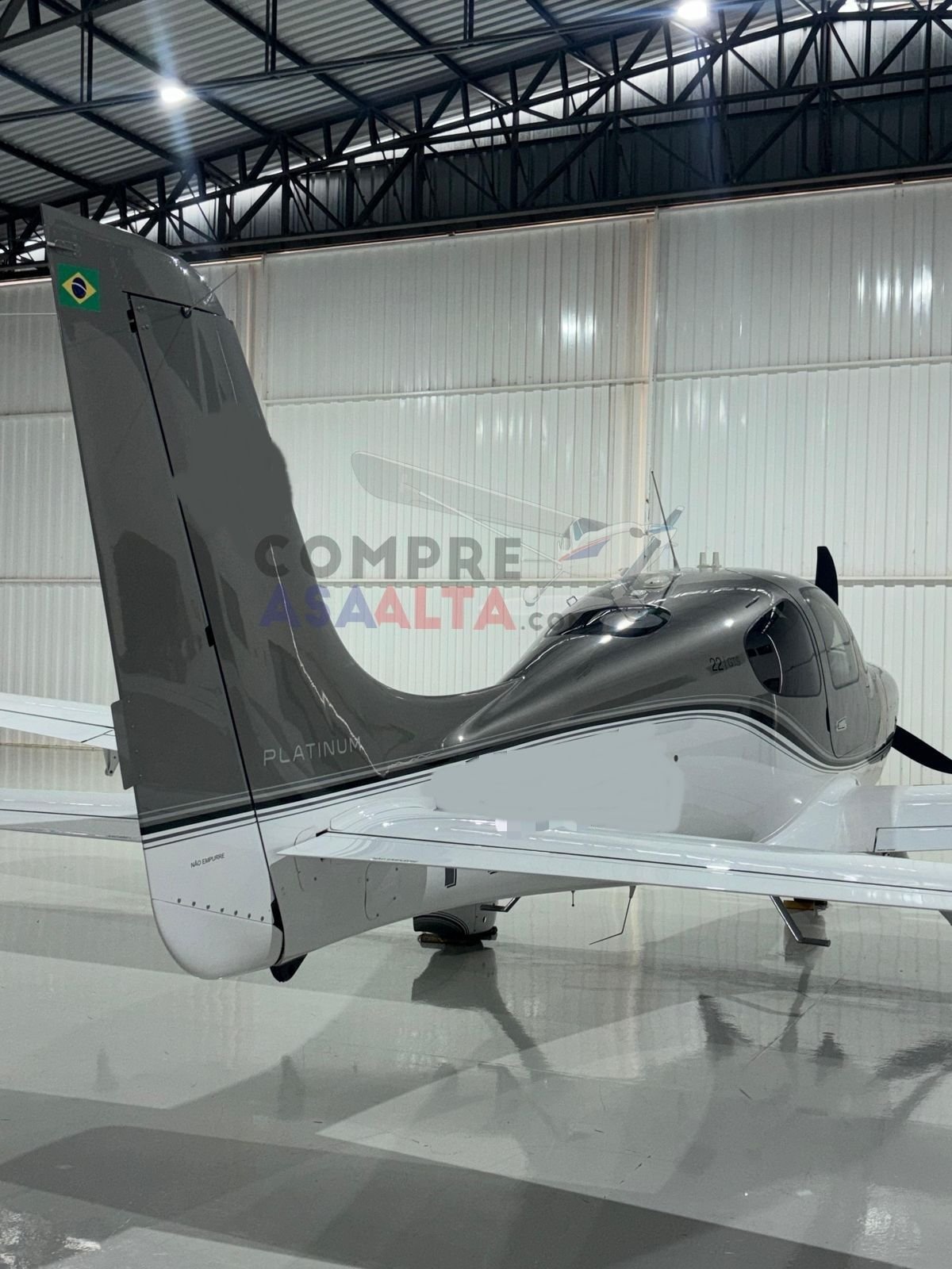 CIRRUS SR22 GTS 2019