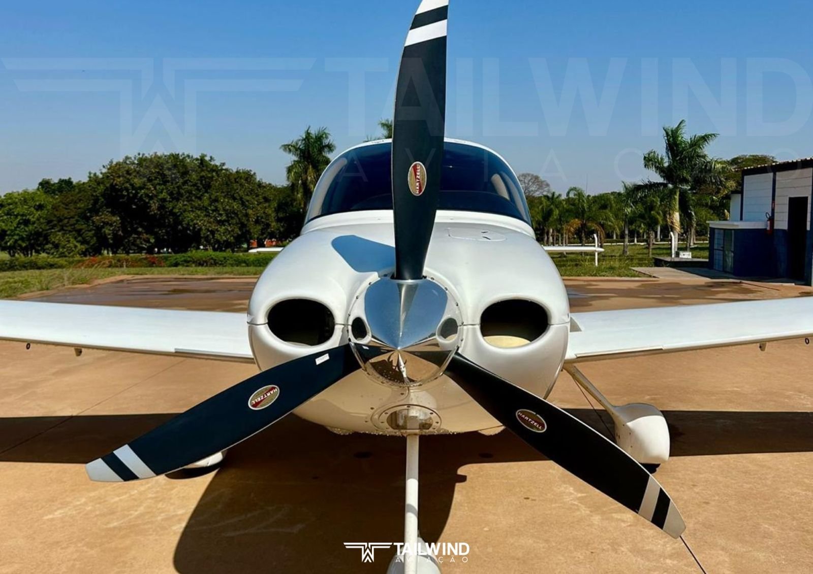 CIRRUS SR22 GTS 2008