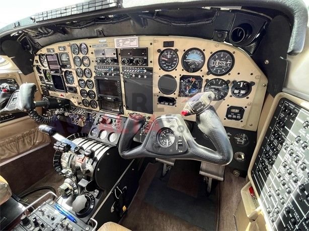 BEECHCRAFT KING AIR C90GT 2006