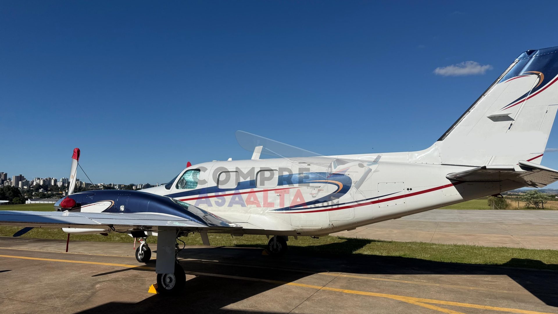 PIPER CHEYENNE II 1981