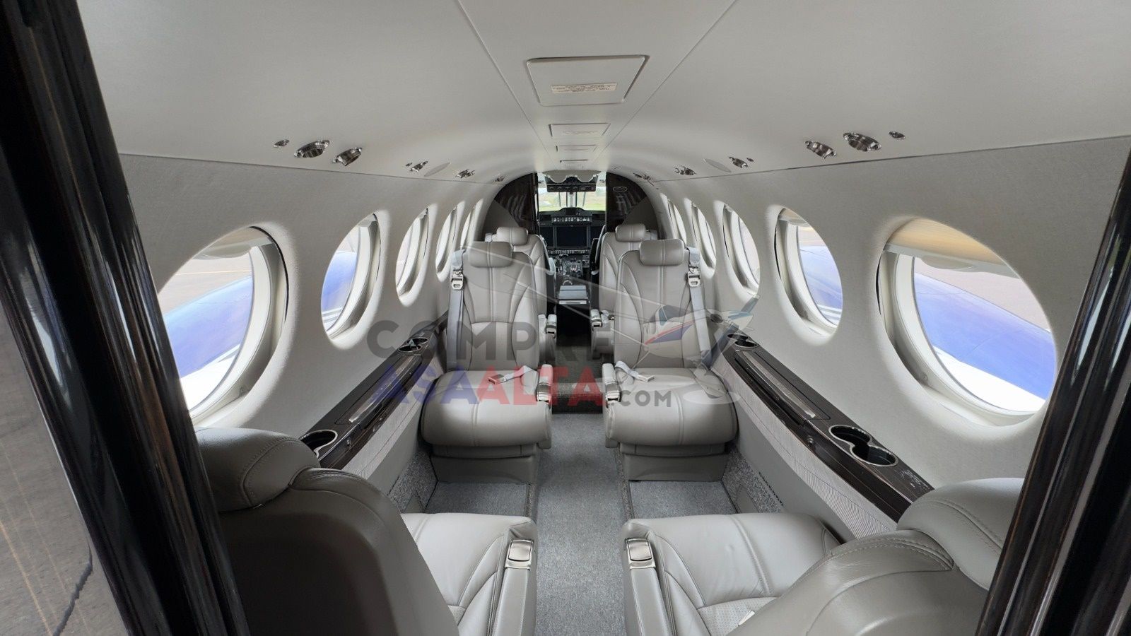 BEECHCRAFT KING AIR 260 2022