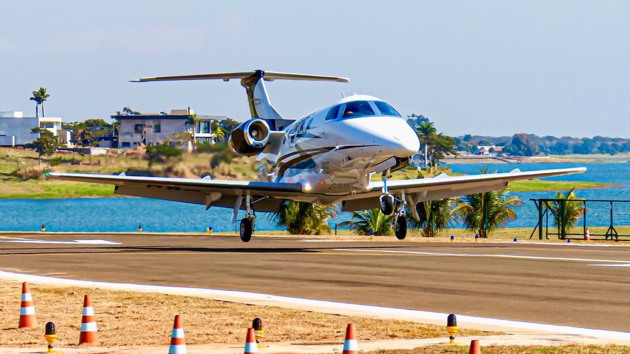 EMBRAER PHENOM 100 2011