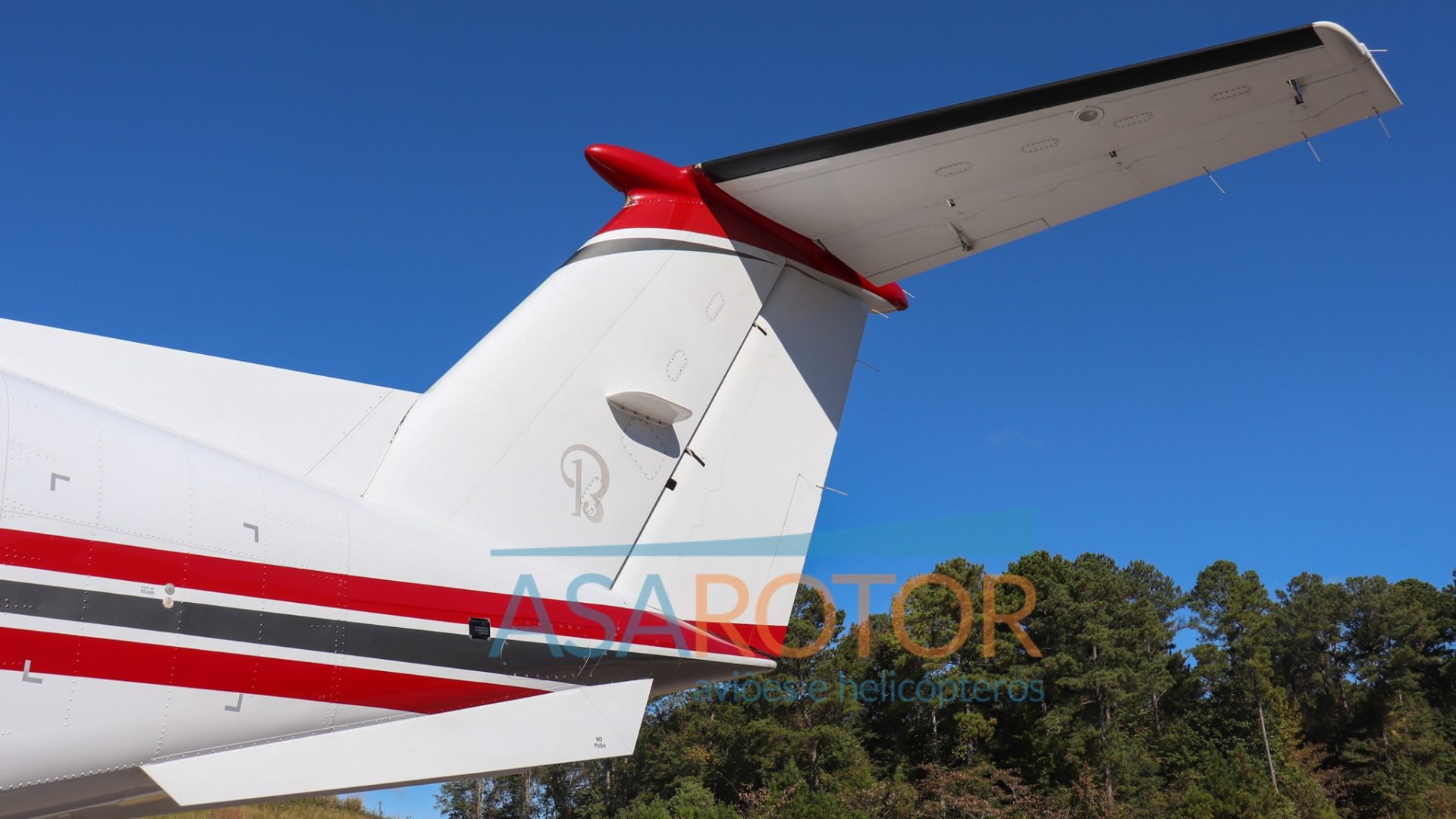 BEECHCRAFT KING AIR 250 2012