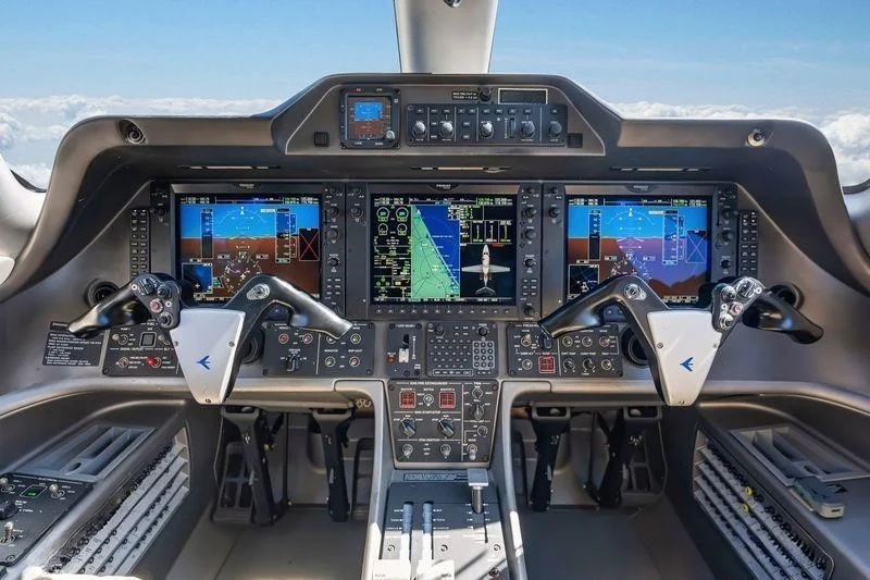 EMBRAER PHENOM 100 2009