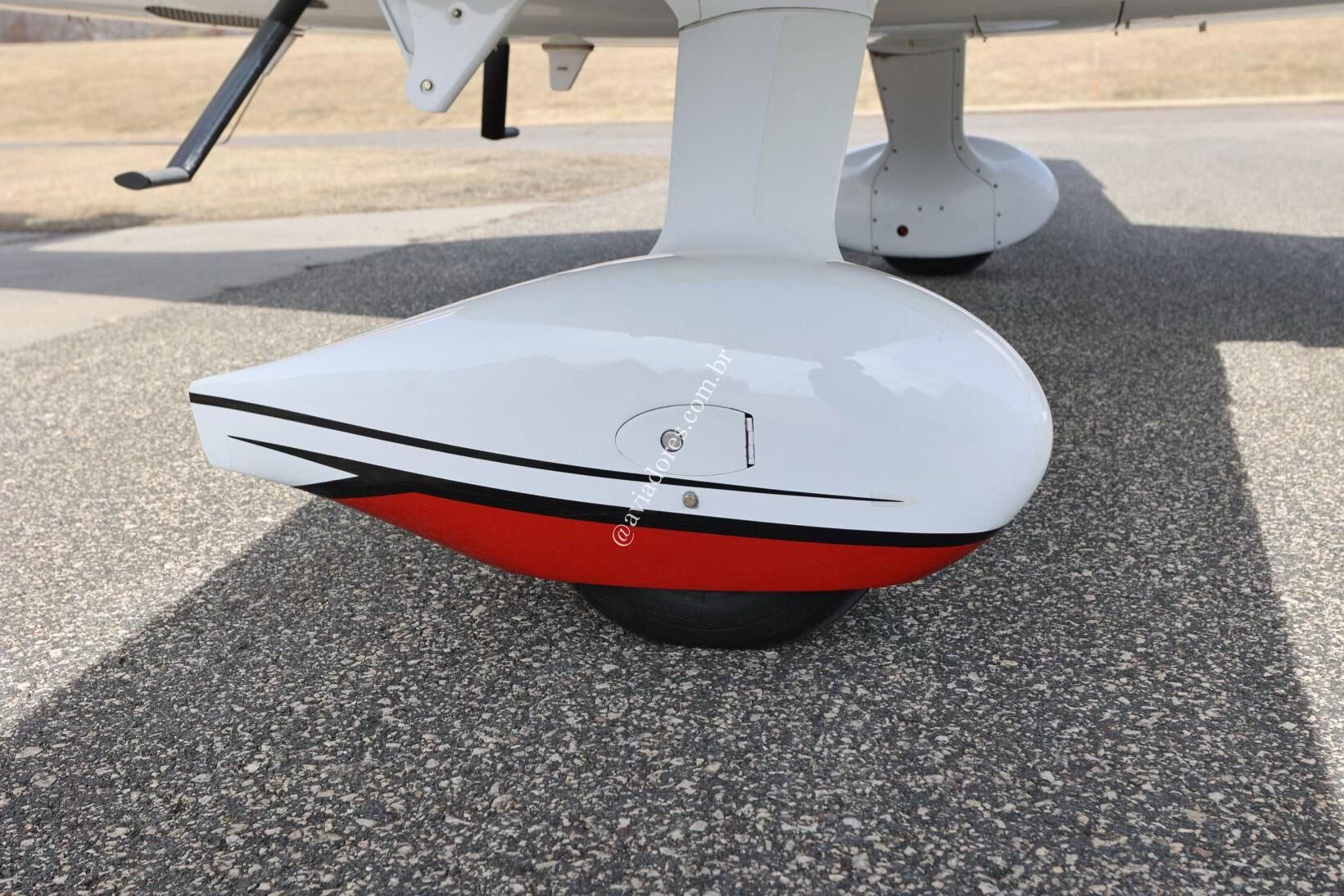 CIRRUS SR22T G6 CARBON GTS 2018