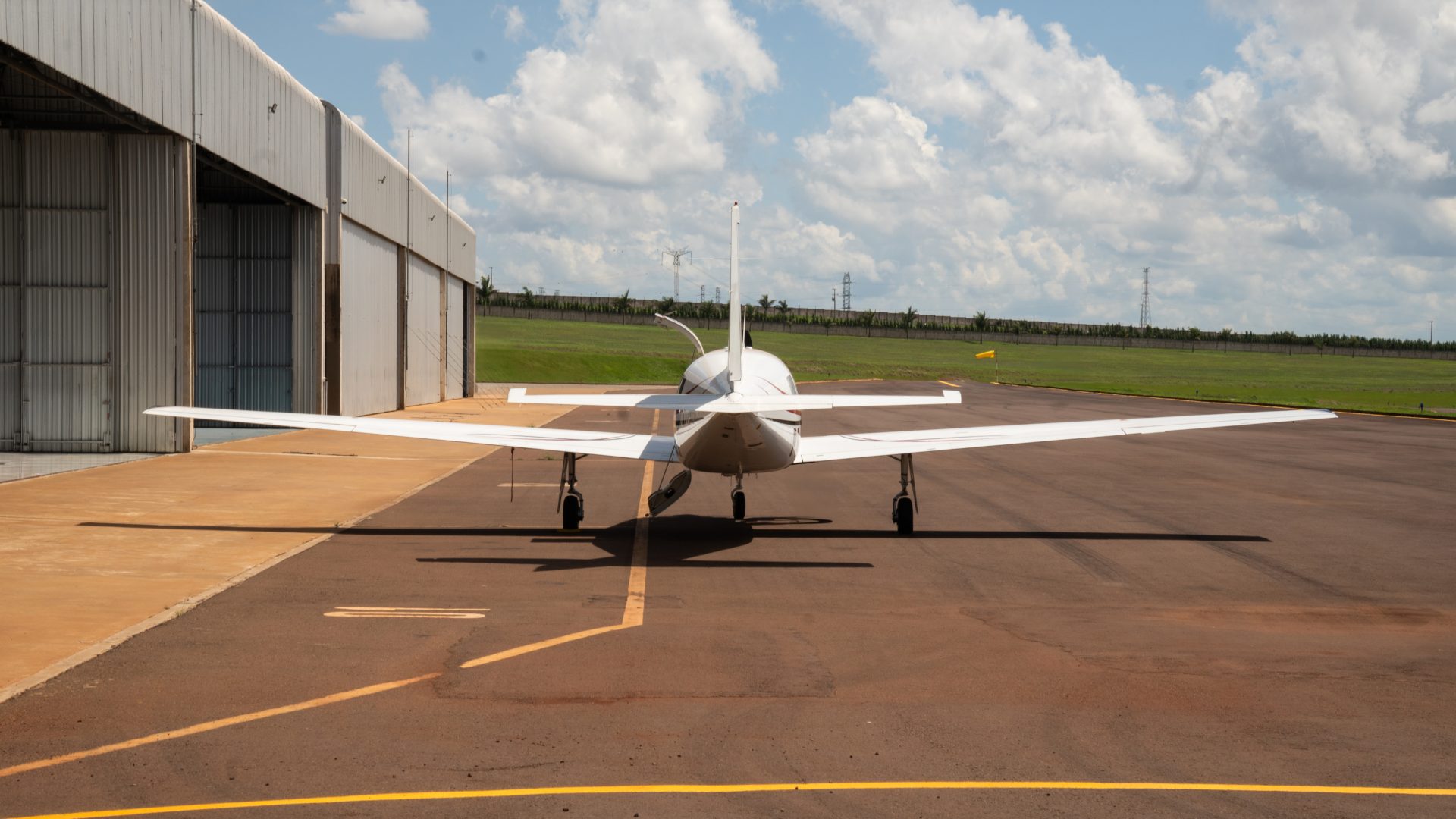 BEECHCRAFT BARON G58 2016