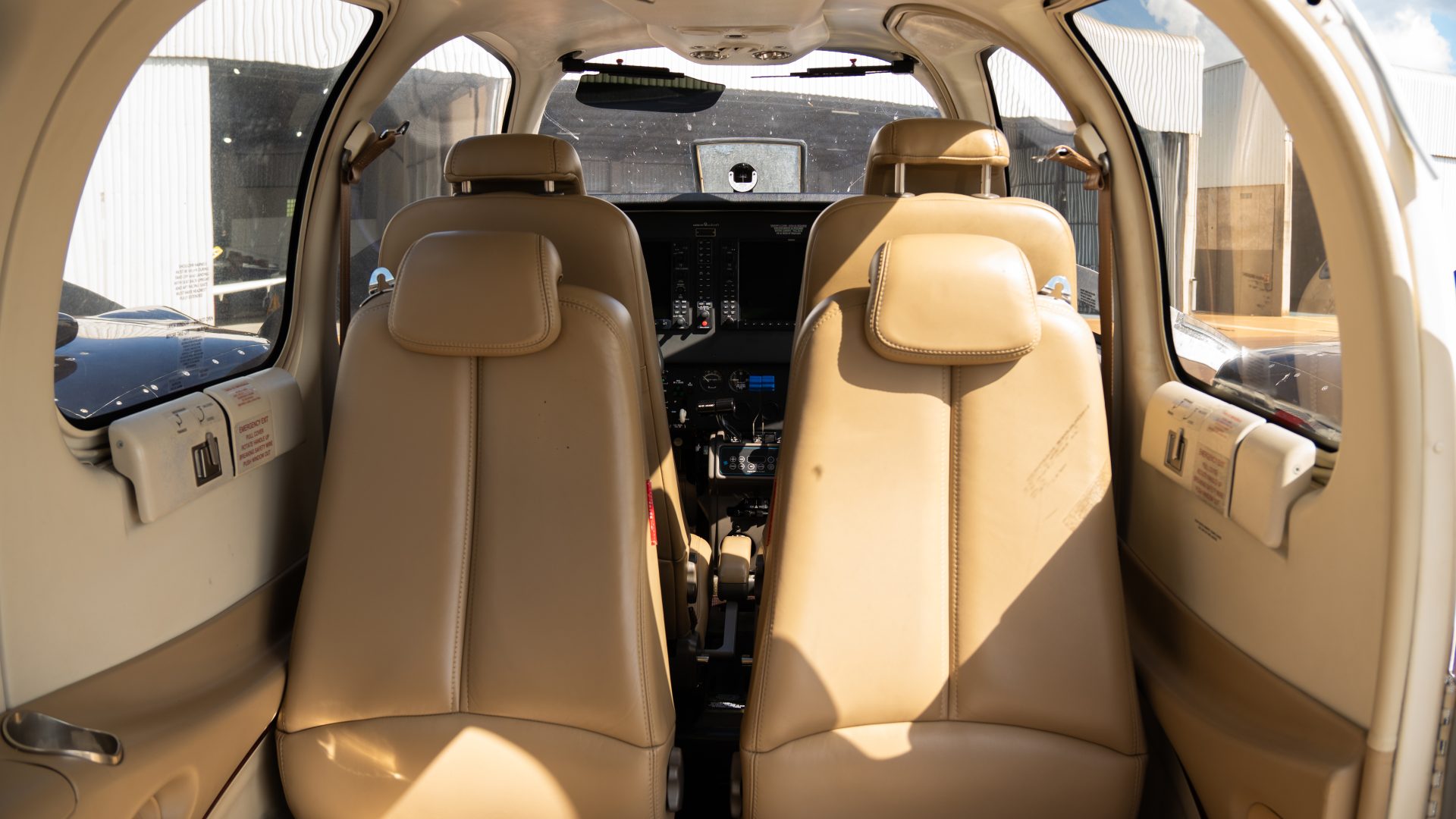 BEECHCRAFT BARON G58 2016