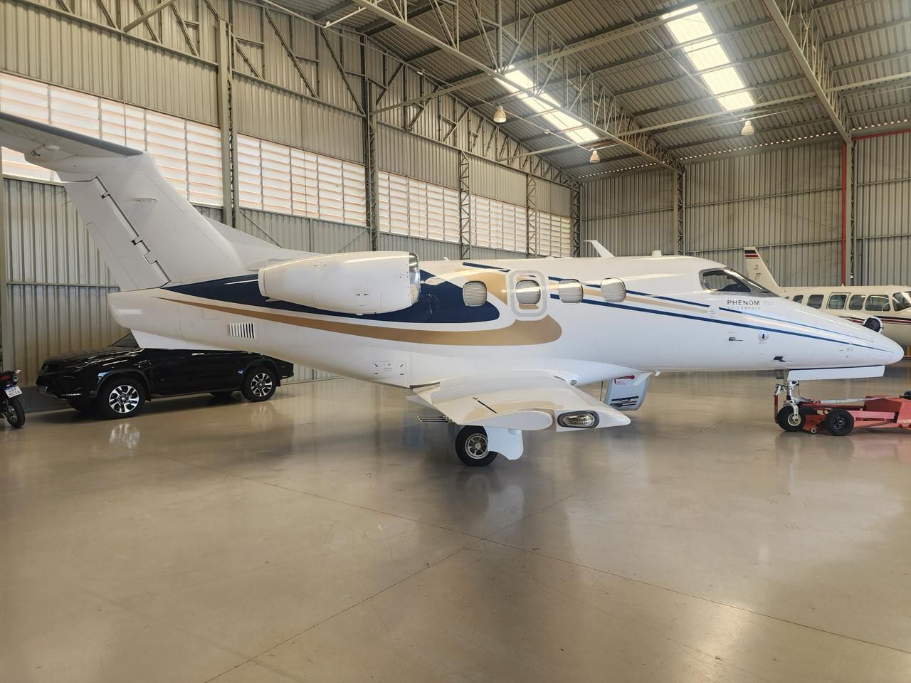 EMBRAER PHENOM 100 2010