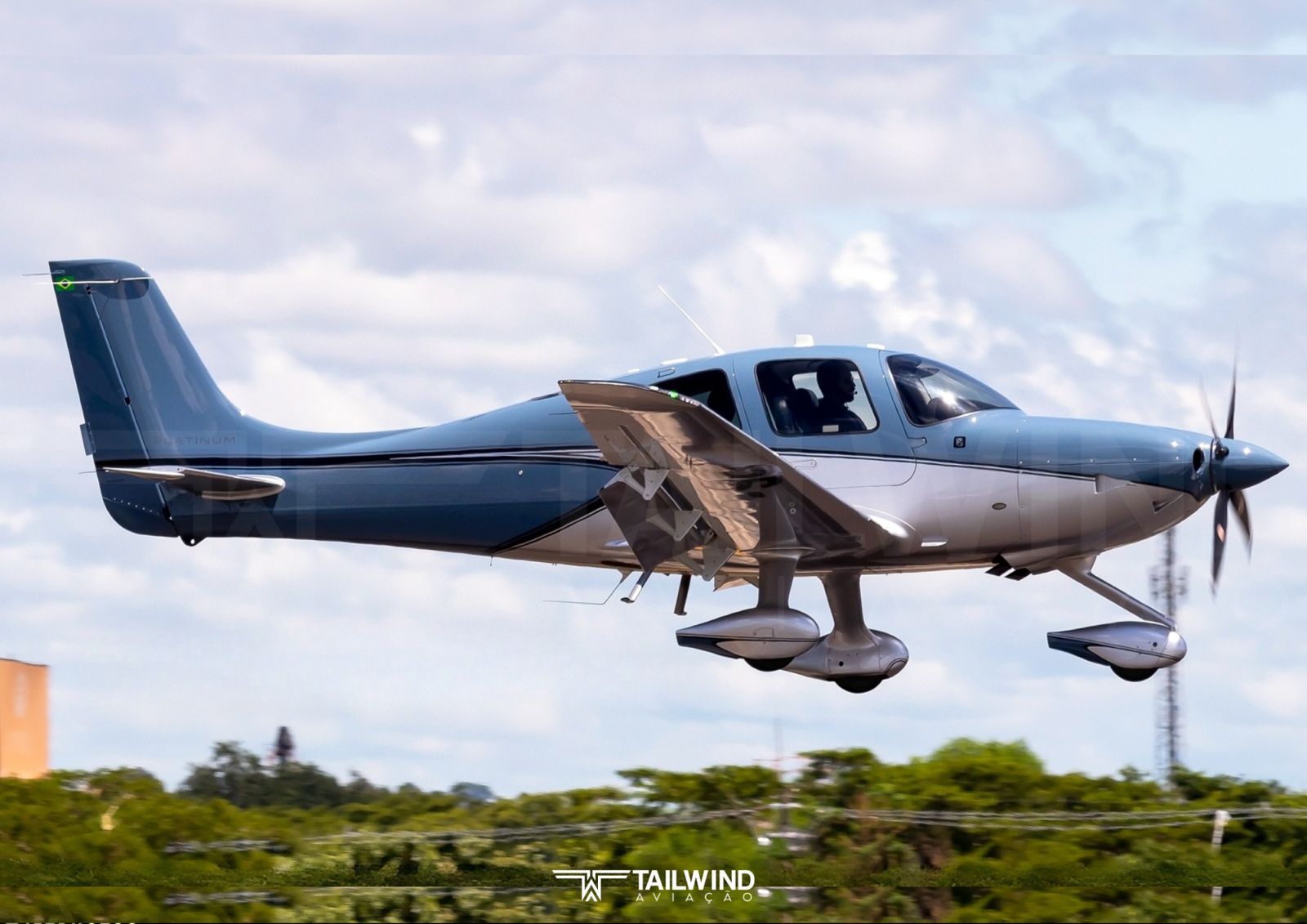 CIRRUS SR22T GTS 2023