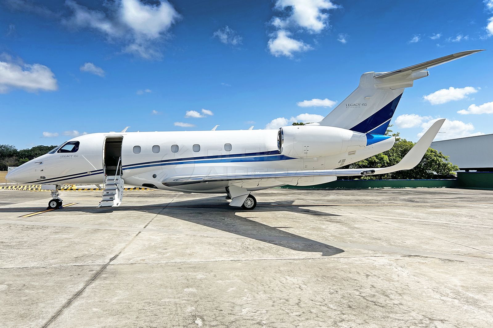 EMBRAER LEGACY 450 2018